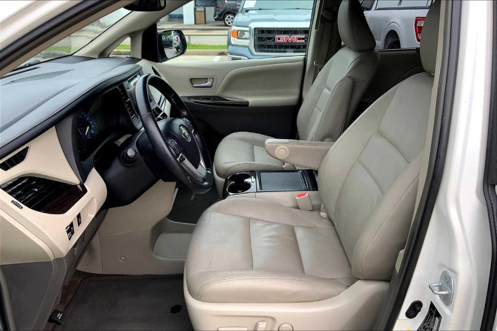 used 2015 Toyota Sienna car, priced at $16,555