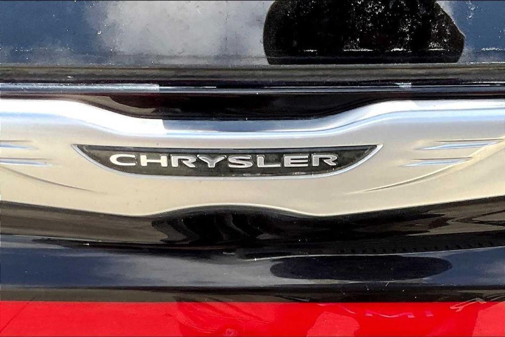 used 2022 Chrysler Pacifica car, priced at $21,030