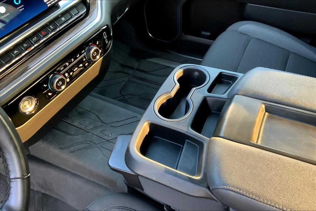 used 2024 Chevrolet Silverado 1500 car, priced at $38,039