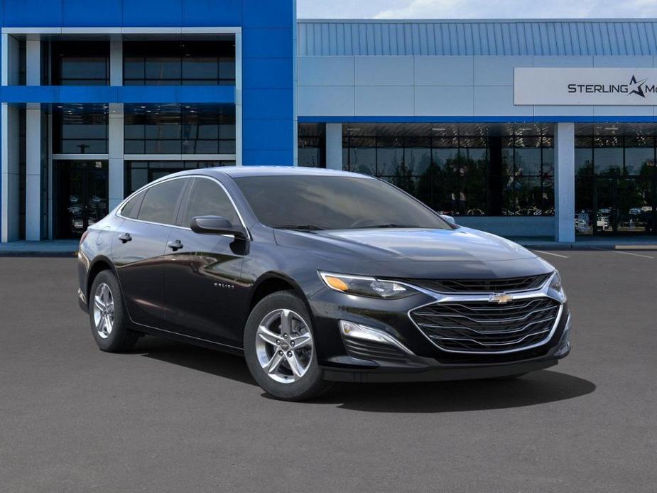 new 2025 Chevrolet Malibu car, priced at $26,945