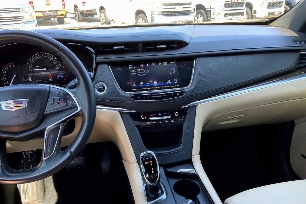 used 2018 Cadillac XT5 car, priced at $16,790