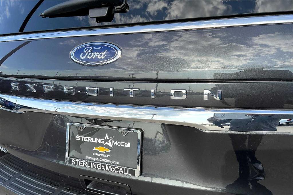 used 2023 Ford Expedition car, priced at $41,222
