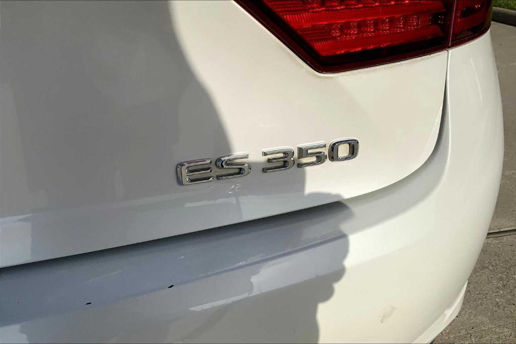 used 2014 Lexus ES 350 car, priced at $15,727