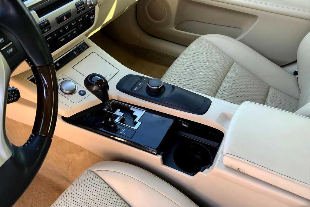 used 2014 Lexus ES 350 car, priced at $15,727