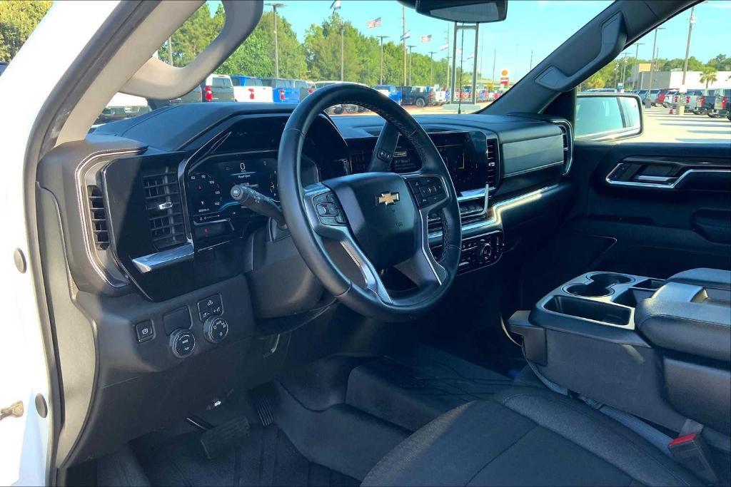 used 2024 Chevrolet Silverado 1500 car, priced at $34,998