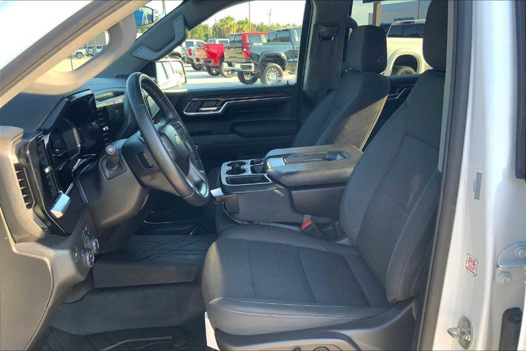 used 2024 Chevrolet Silverado 1500 car, priced at $34,998