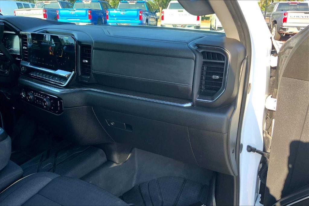 used 2024 Chevrolet Silverado 1500 car, priced at $34,998