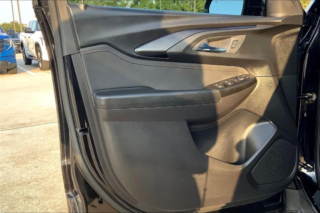 used 2022 Chevrolet TrailBlazer car, priced at $20,903