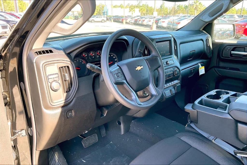 new 2025 Chevrolet Silverado 1500 car, priced at $43,245