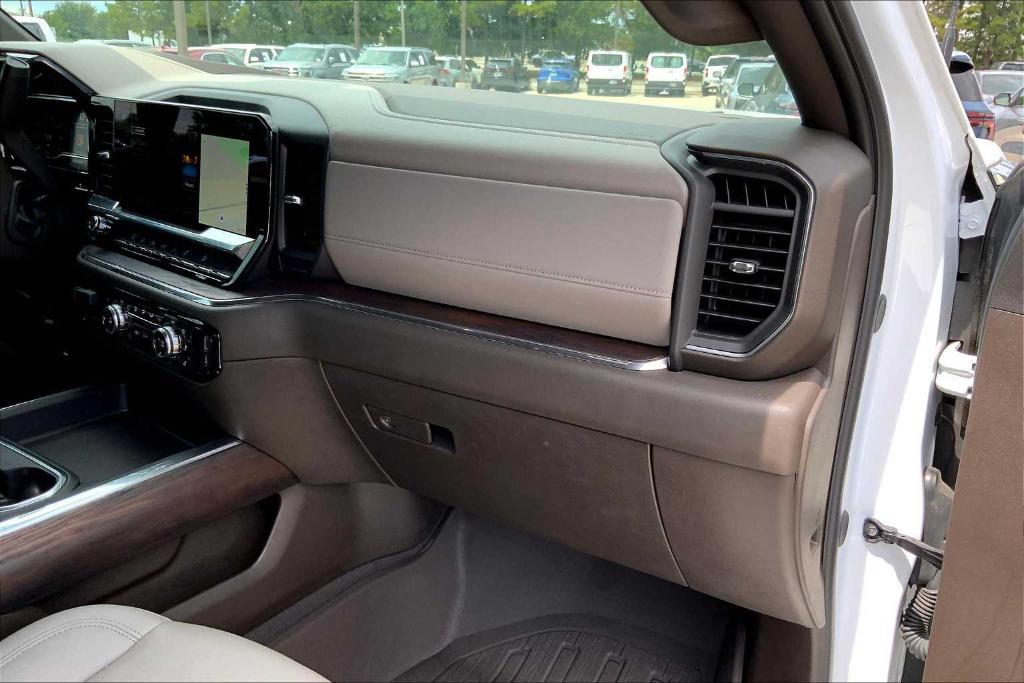 used 2024 GMC Sierra 2500 car, priced at $71,307