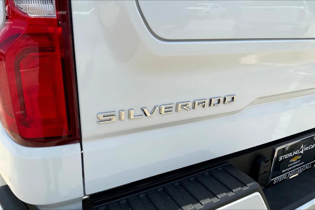 new 2024 Chevrolet Silverado 1500 car, priced at $48,230