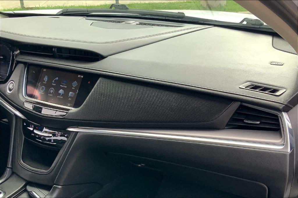 used 2017 Cadillac XT5 car, priced at $14,444