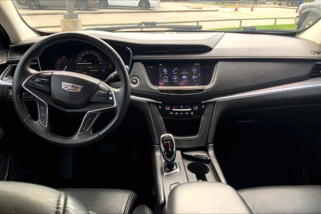 used 2017 Cadillac XT5 car, priced at $14,444