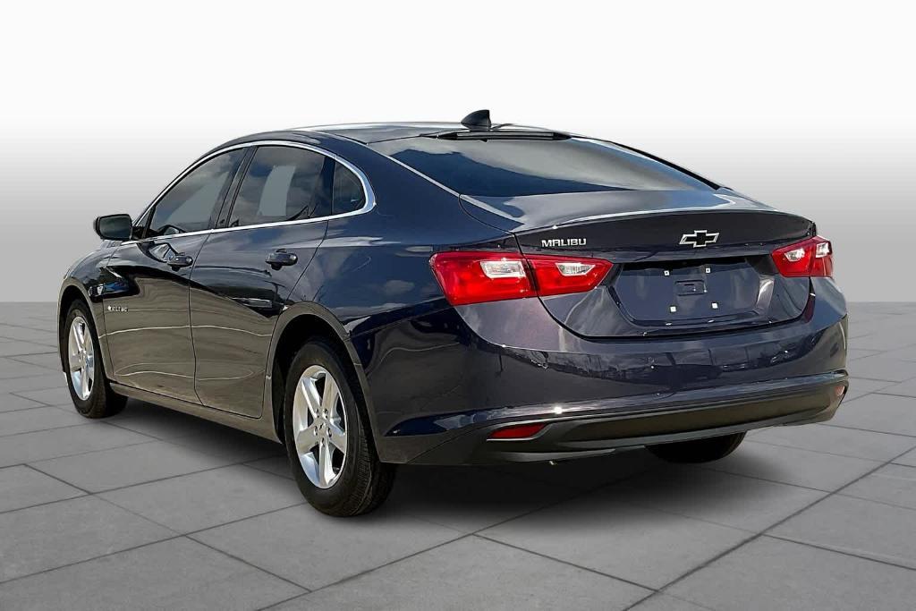 new 2025 Chevrolet Malibu car, priced at $26,995