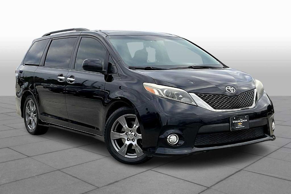 used 2017 Toyota Sienna car, priced at $21,980