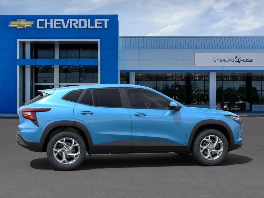 new 2025 Chevrolet Trax car, priced at $23,945