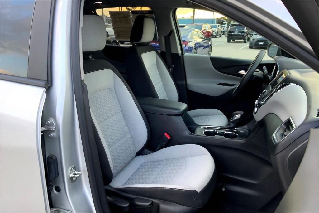 used 2022 Chevrolet Equinox car, priced at $16,998