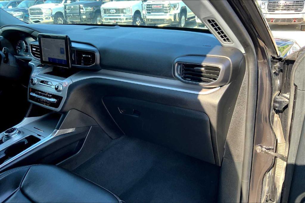used 2023 Ford Explorer car, priced at $25,809