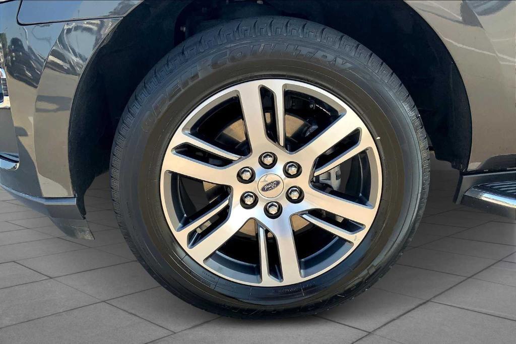 used 2023 Ford Expedition Max car, priced at $39,601