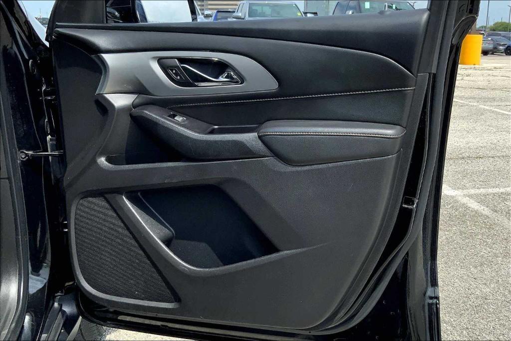 used 2020 Chevrolet Traverse car, priced at $20,498