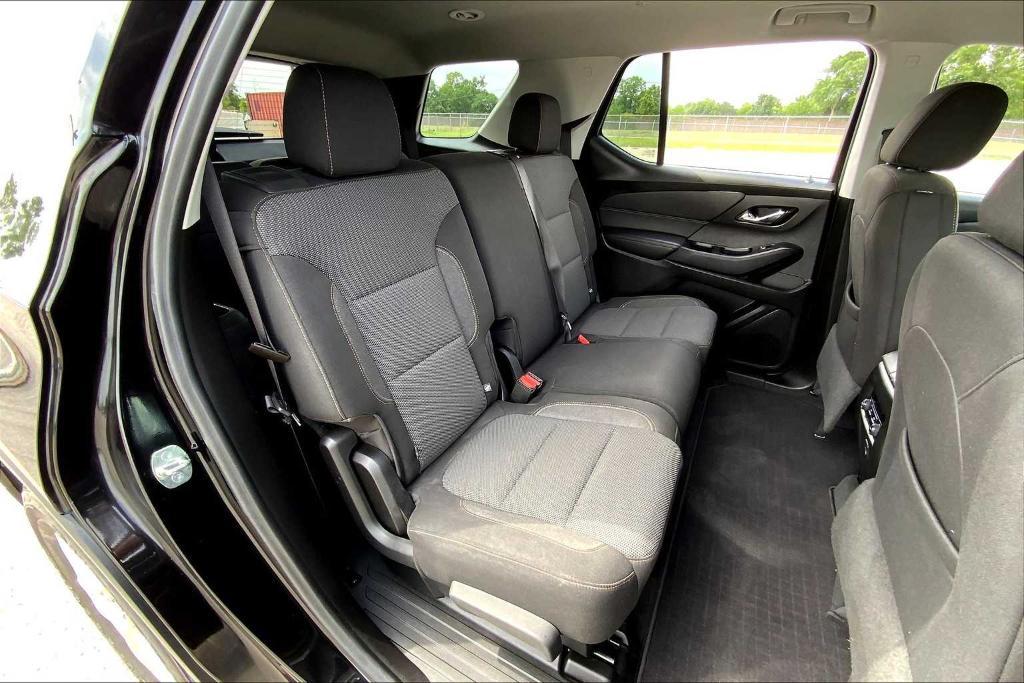 used 2020 Chevrolet Traverse car, priced at $20,498