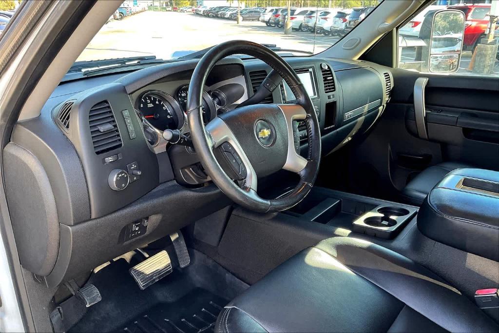 used 2013 Chevrolet Silverado 2500 car, priced at $23,333