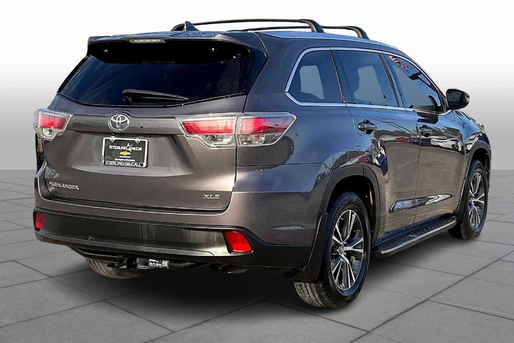 used 2016 Toyota Highlander car, priced at $20,747