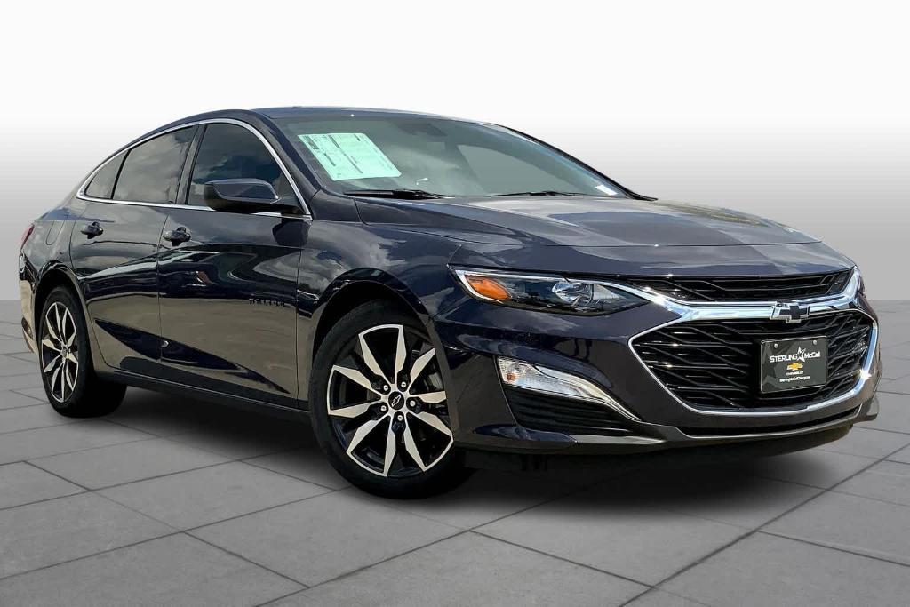 new 2025 Chevrolet Malibu car, priced at $22,570