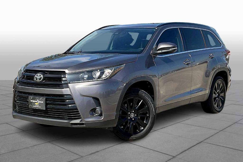 used 2019 Toyota Highlander car, priced at $23,976