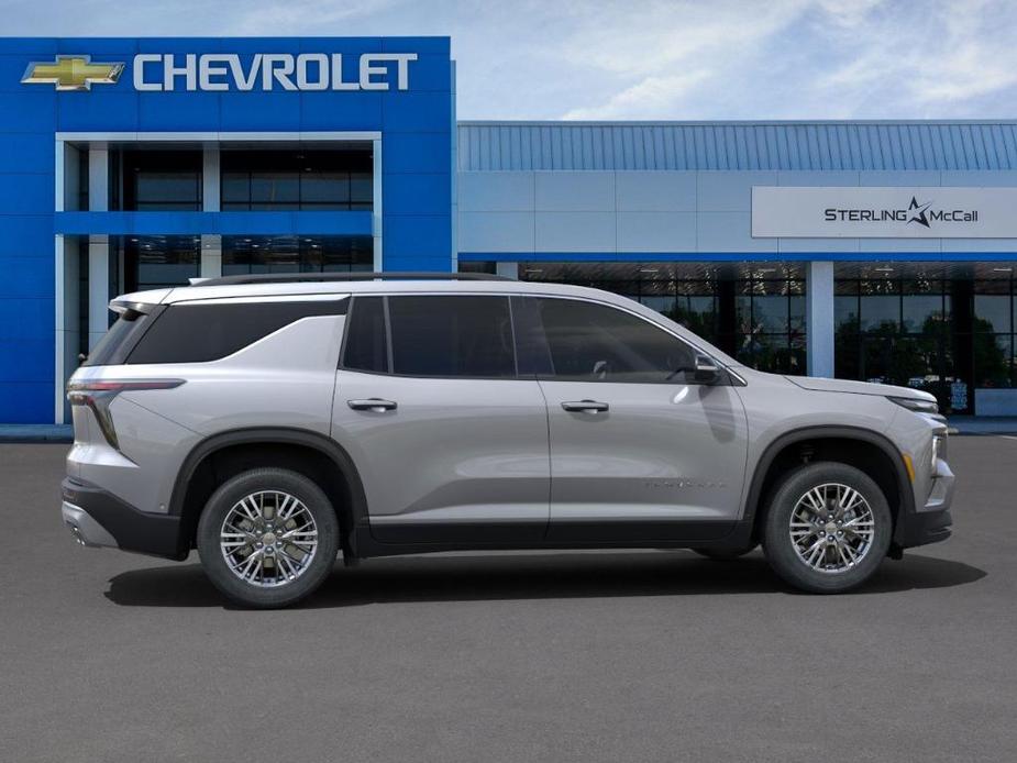 new 2025 Chevrolet Traverse car, priced at $43,294