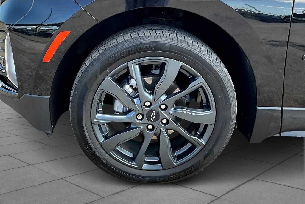 used 2023 Chevrolet Equinox car, priced at $23,998