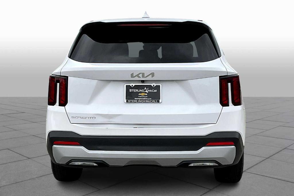 used 2024 Kia Sorento car, priced at $29,585