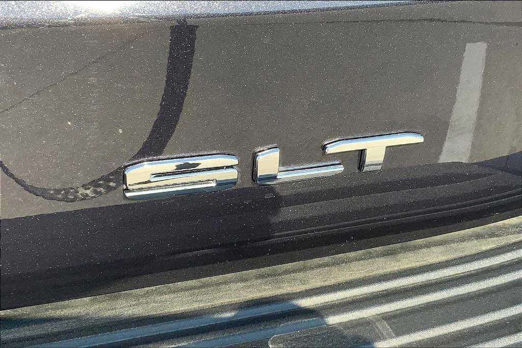 used 2023 GMC Yukon car, priced at $50,700