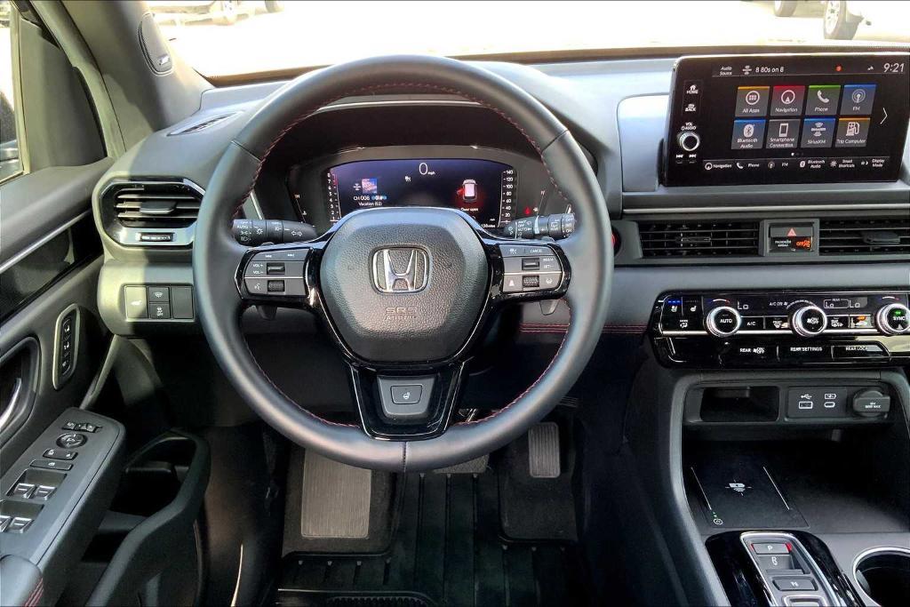 used 2025 Honda Pilot car, priced at $49,209