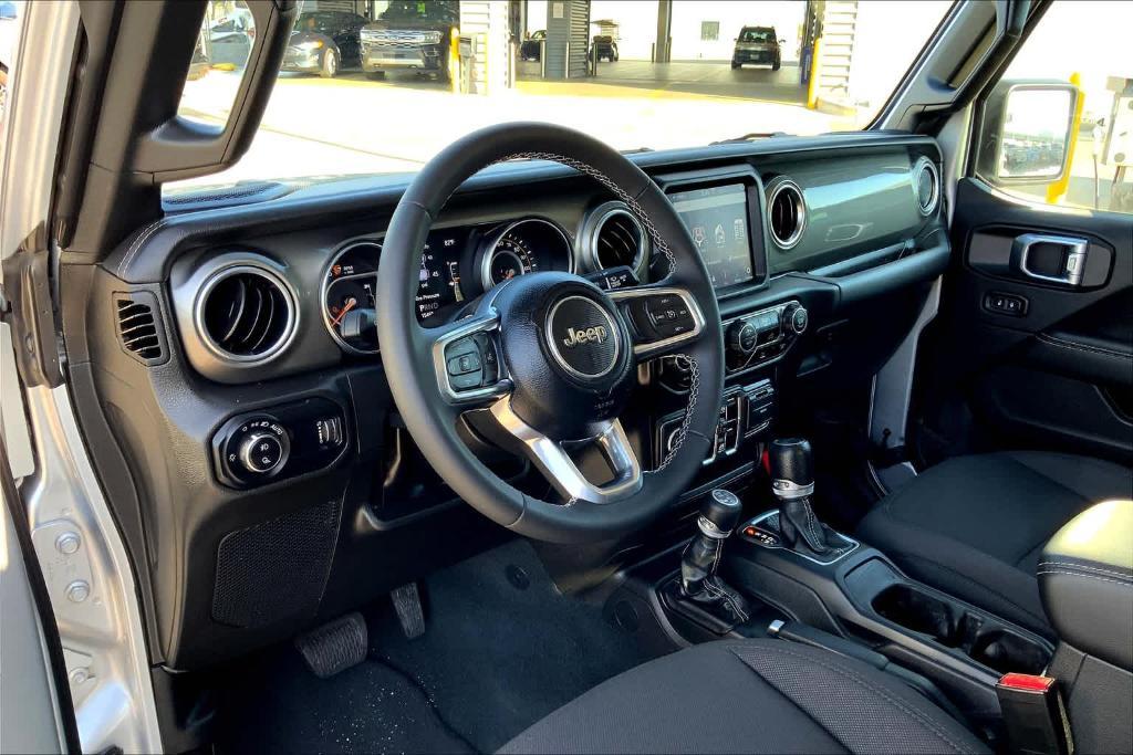 used 2023 Jeep Gladiator car, priced at $34,302