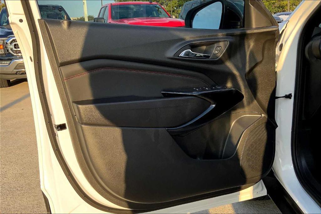 used 2025 Chevrolet Trax car, priced at $23,837