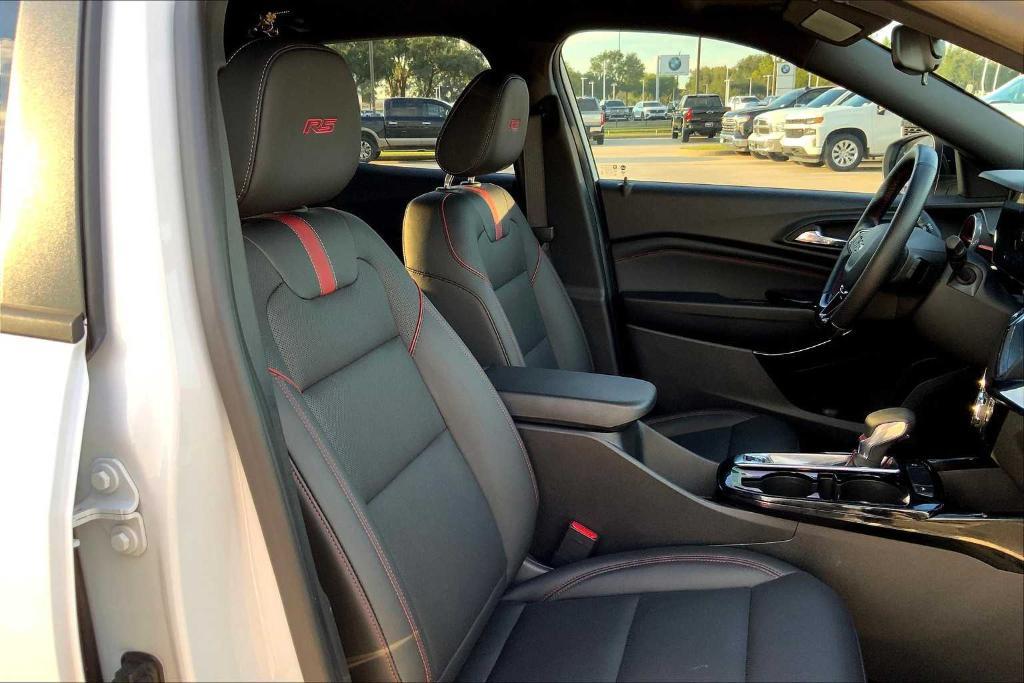 used 2025 Chevrolet Trax car, priced at $23,837