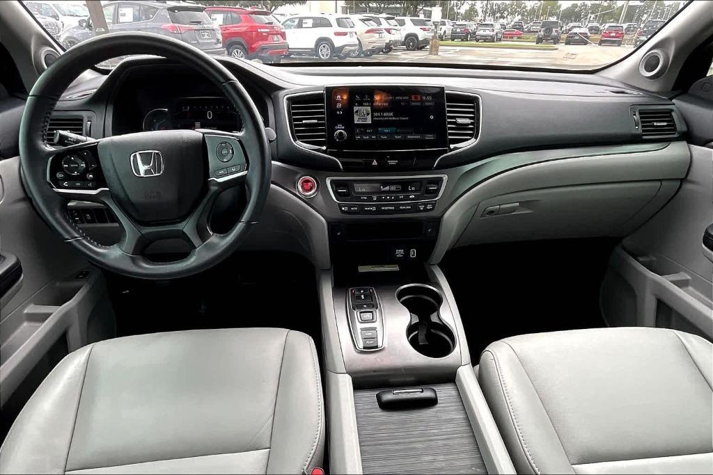 used 2022 Honda Pilot car, priced at $30,658