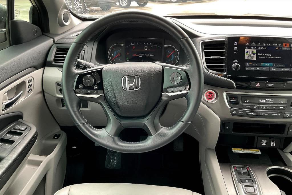 used 2022 Honda Pilot car, priced at $30,658