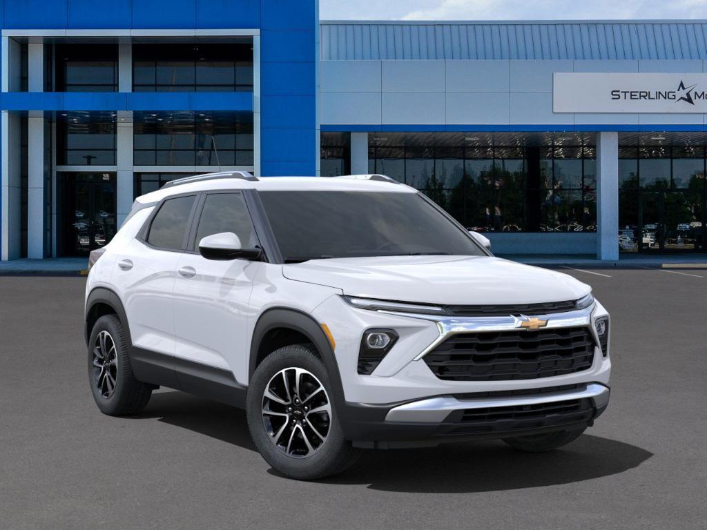 new 2025 Chevrolet TrailBlazer car, priced at $28,226