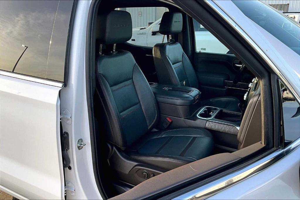 used 2021 GMC Sierra 1500 car, priced at $43,562
