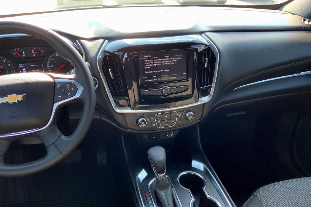 used 2023 Chevrolet Traverse car, priced at $28,902