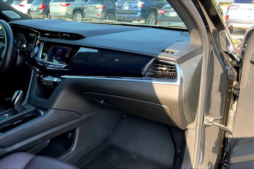 used 2024 Cadillac XT6 car, priced at $46,073