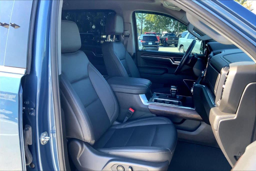 used 2024 GMC Sierra 1500 car, priced at $49,619