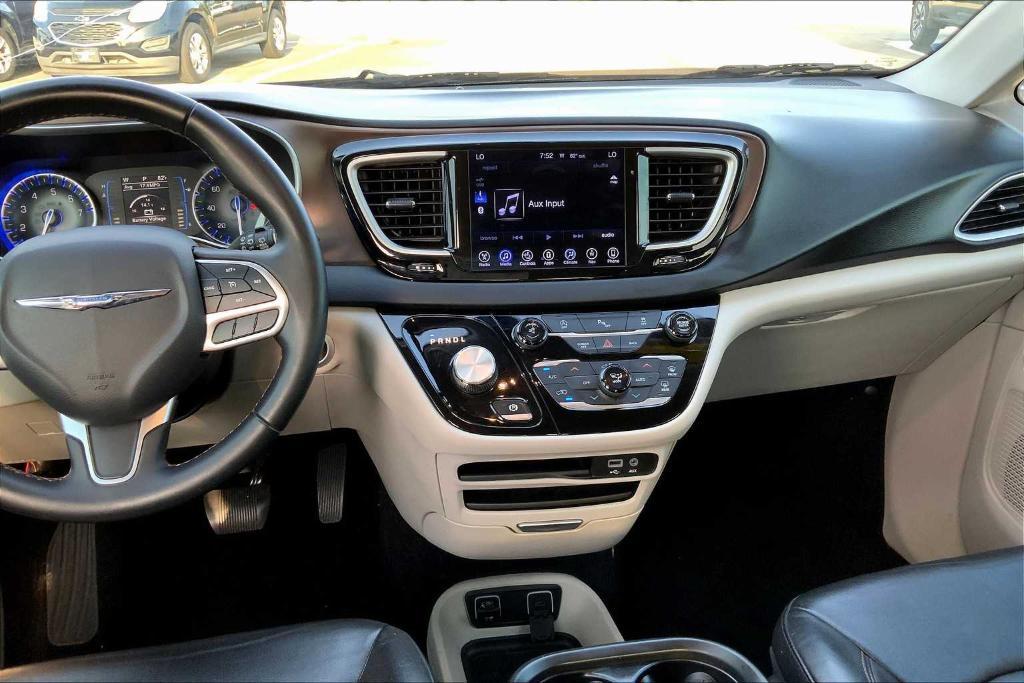 used 2017 Chrysler Pacifica car, priced at $14,555
