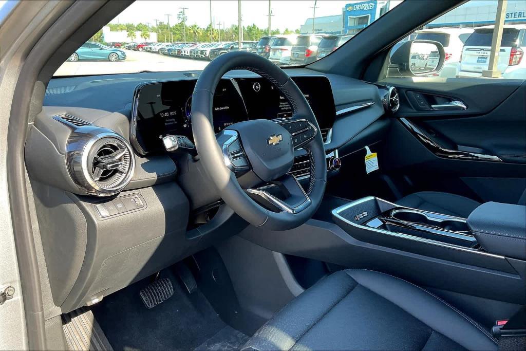 new 2025 Chevrolet Equinox car, priced at $28,730