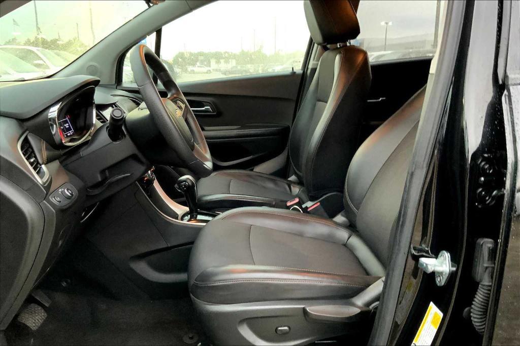 used 2022 Chevrolet Trax car, priced at $17,569