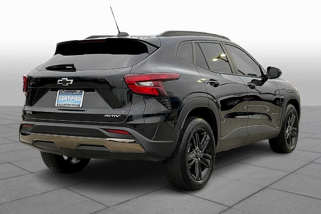 used 2024 Chevrolet Trax car, priced at $23,747