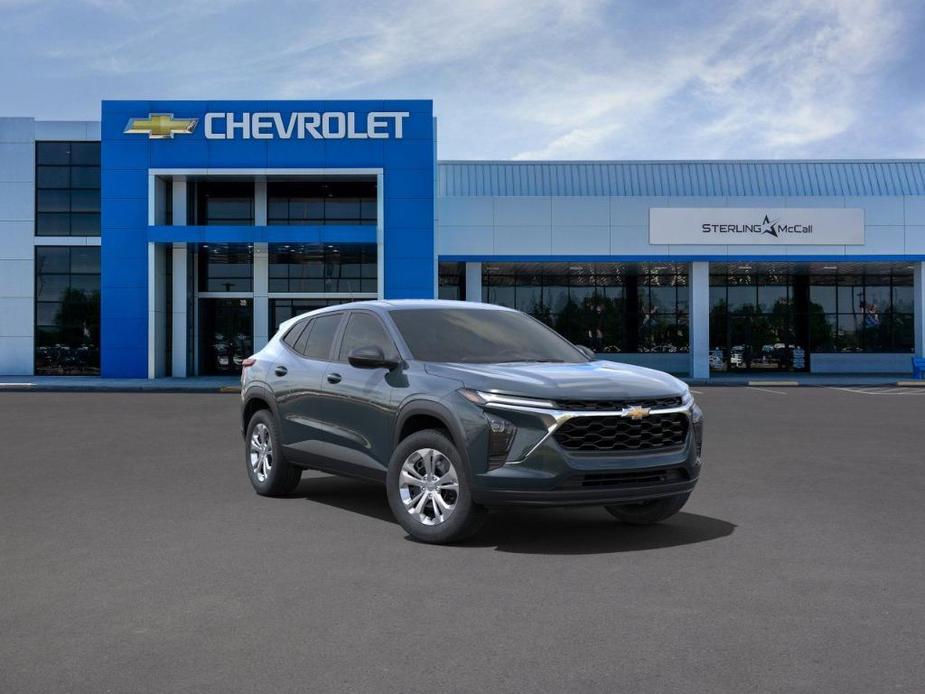 new 2025 Chevrolet Trax car, priced at $21,495