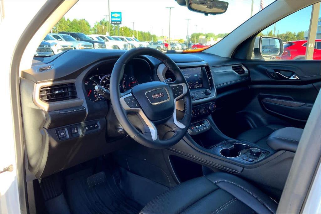 used 2023 GMC Acadia car, priced at $34,444
